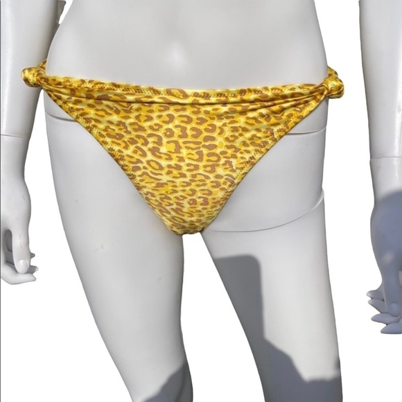 💋NWT KENDALL & Kylie Double Gather Spotted Print Knot Detail Bikini 2 Piece Set - Picture 6 of 12